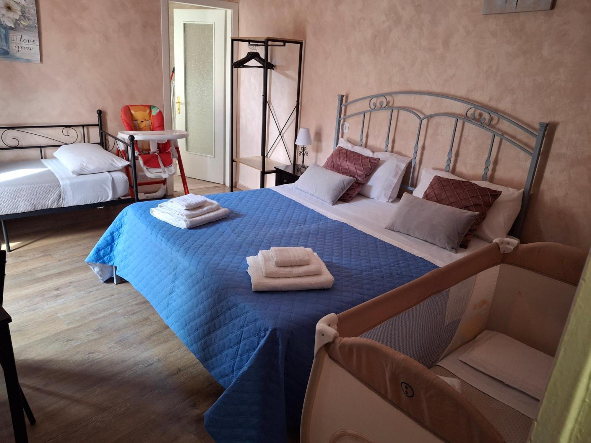 מלון קטאניה Chrilu House מראה חיצוני תמונה